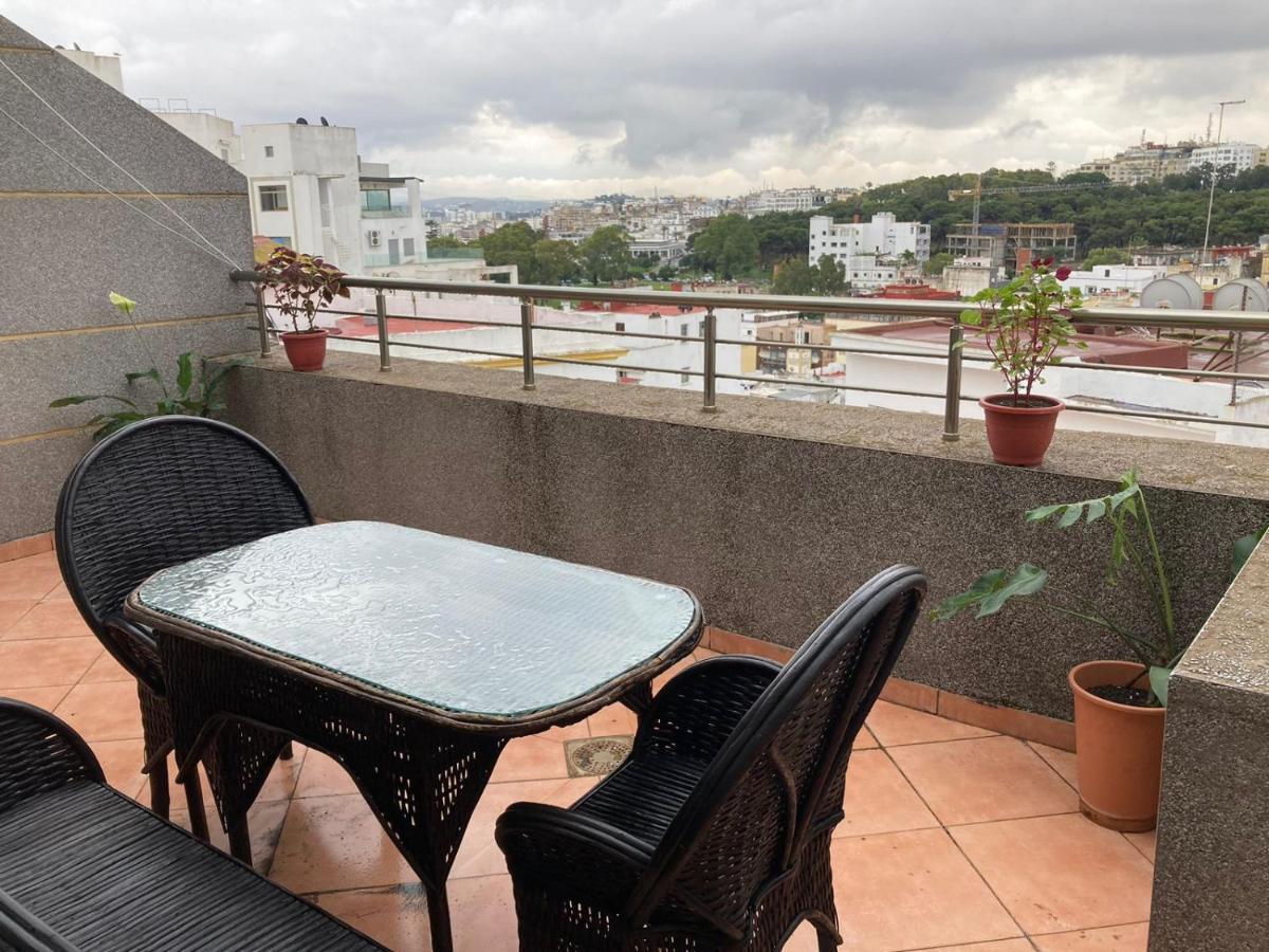 Superb Apartment In The Heart Of טנג'יר מראה חיצוני תמונה